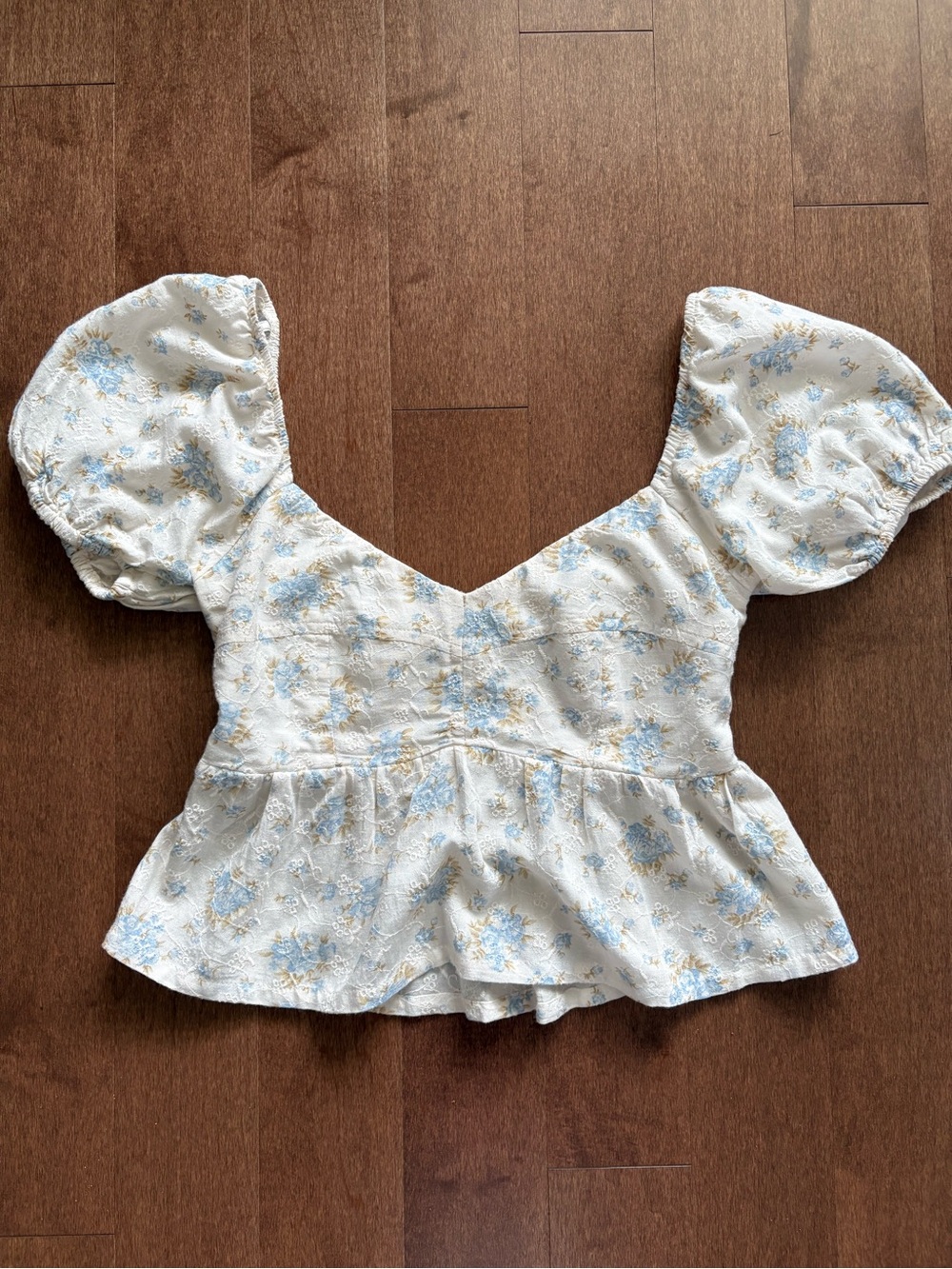 Floral Blue & White Floral Babydoll Peplum Top size small